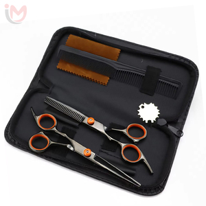 Kit de Barbería Profesional de Acero Inoxidable con Empaque Personalizado de Primera Calidad y Uso Reutilizable en Salones de Belleza - Product Image 1