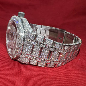 Reloj de Cuarzo para Hombre de Lujo, Diseño Antiguo con Caja Cuadrada y Correa de Acero Inoxidable - Product Image 1