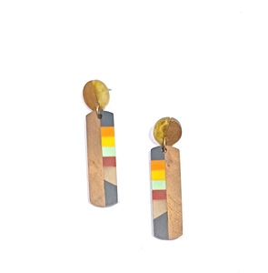 Cerceau en résine verte plaqué or, acrylique coloré, bijoux de créateur haut de gamme pour fête, cadeau de mode minimaliste pour femmes et filles - Product Image 4