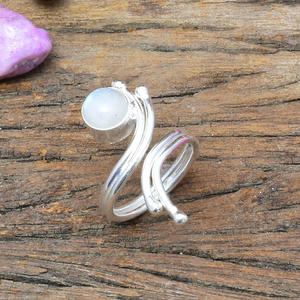 Antique Moonstone <b>Silver</b> <b>Ring</b> <b>925</b> Sterling <b>Silver</b> Handmade Vintage Style Rainbow Moonstone <b>Ring</b> - Product Image 3