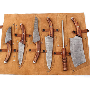 Juego de Cuchillos de Cocina Profesionales Personalizados de Acero Damasco VG10 de 67 Capas con Mango de Madera, Ecológico, de Cinco Piezas - Product Image 2