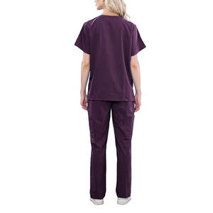 Uniforme de travail médical pour hommes, couleur unie avec logo personnalisé imprimé, uniforme de travail pour hôpital - Product Image 3