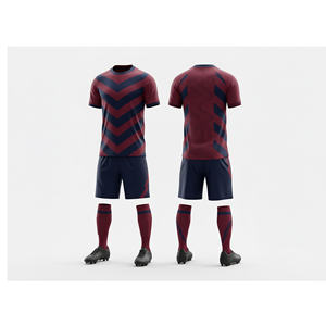 Kit de football personnalisé Impression par sublimation Uniforme d'équipe |   Tailles pour hommes, femmes et jeunes |   Vêtements de sport légers et à séchage rapide - Product Image 2