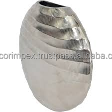 Vase à fleurs moderne Vase à fleurs en aluminium moulé d'argent Meilleure vente - Product Image 4