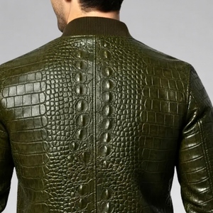 Blouson bomber en cuir gaufré croco vert olive pour homme avec fermeture éclair sur le devant, poignets et ourlet côtelés - Product Image 3
