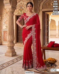 Sari de seda rojo Avantika con bordado para ocasiones de boda N7749 - Product Image 1