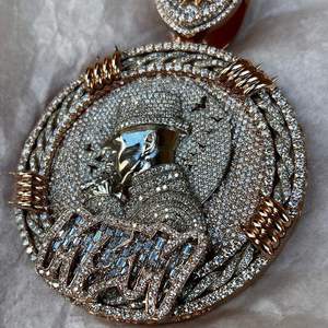 Collar con Colgante de Diamantes en Oro Rosa de 18K, Certificado por IGI, Estilo Hiphop Unisex, Joyería de Diamantes para Uso Diario - Product Image 4