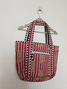 Floral Orange <b>Quilted</b> Cotton Medium Shoulder Tote Bag with <b>Double</b> Handles and Zipper Closure From Rajasthan - Product Image 3