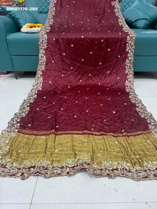 Collection Premium de Sarees en Soie Gajji avec Bandhani Original, Gota Patti et Ensemble de Blouse Brodée à la Main - Fournisseur d'Inde - Product Image 4