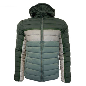 Doudoune à capuche décontractée en polyester, design color block, coupe-vent, manteau d'hiver, coupe régulière, style doudoune matelassée - Product Image 1