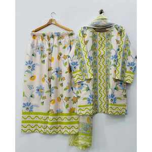 Ensemble coordonné pour femmes de soirée, imprimé numérique, élégant et tendance - Product Image 1