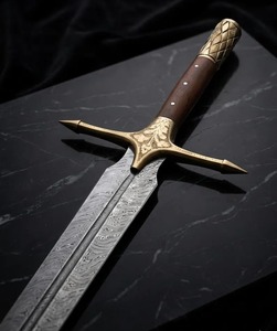 Espada Corta Hecha a Mano de Acero de Damasco, Estilo Vikingo Medieval, Full Tang con Funda, Mini Espada, Espada Vikinga - Product Image 3