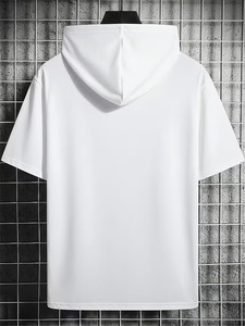 Camiseta con Capucha para Hombre, Corte Ajustado, Negra, 100% Poliéster, Transpirable, Informal, para Verano - Product Image 3