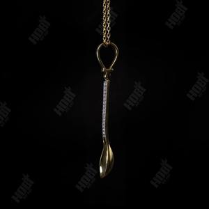 Colgante de Lujo para Hombre, de Plata de Ley Bicolor con Baño de Oro, con Moissanita y Pavé de Diamantes, Estilo Hip Hop, Dvars Diamond - Product Image 1