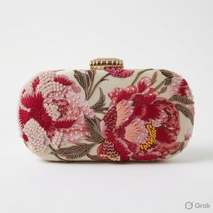 Pochette de soirée en satin brodée florale et perlée avec bandoulière et fermeture à rabat - Sac de soirée doublé en polyester - Product Image 3