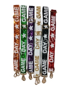 Bolso de hombro bohemio ligero y duradero hecho a mano, accesorio con abalorios intrincados, correa de monedero bordada, personalización - Product Image 1