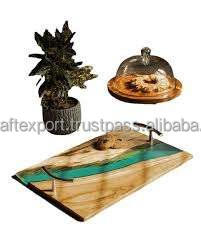 Bandeja de Servicio de Madera de Olivo y Resina con Diseño y Tamaño Personalizados, con Asa de Metal, para Hotel, Restaurante y Cocina Casera - Product Image 3