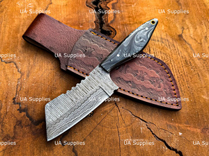 Cuchillo de Caza Multifuncional de Acero de Damasco Hecho a Mano Personalizado con Borde Dentado, Punta Caída y Mango de Resina, OEM Personalizable, 1 Año de Garantía - Product Image 2