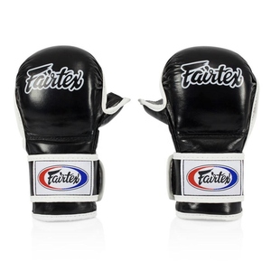 ถุงมือ MMA ยี่ห้อ Fairtex รุ่น Professional สำหรับขายส่งจากโรงงาน ผลิตจากหนังแท้ รับสกรีนโลโก้ สำหรับทุกเพศ ถุงมือ Fairtex Shooter - Product Image 1