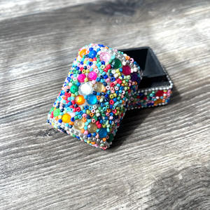 Boîte à pilules perlée colorée, boîte à bijoux scintillante, emballage portable pour petits objets et ornements, boîte cadeau pour les fêtes - Product Image 1