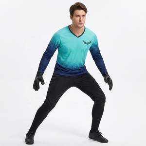 Ensemble de maillot de football à manches longues pour homme, dégradé, respirant, à séchage rapide, coupe ajustée, col en V - Product Image 2