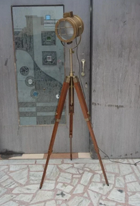 Lanterne en métal réglable vintage ALFA-NAUTICAL, faite à la main, sur trépied cylindrique, luminaire décoratif pour la maison - Product Image 4