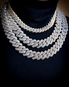 Cadena Cubana de Diamantes en Oro y Plata de Lujo, Muy Demandada, para Hombres y Mujeres, Ideal para Fiestas y Regalos, Disponible para la Venta - Product Image 4