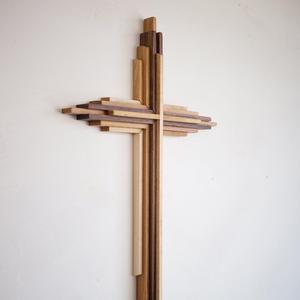 Croix en bois creuse contemporaine, faite à la main, religieuse chrétienne, écologique, décoration murale pour la maison, l'église, la prière, Diwali - Product Image 3