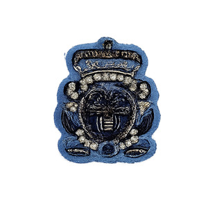 Luxury Handcrafted Embroidery Custom Badges Rhinestone Decoration <b>Sew</b>-On Shield Shape Vintage Style Safety <b>Pin</b> Fabric Solid - Product Image 3