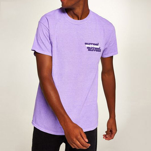 Camiseta surrealista de manga corta para hombre, color morado, cuello redondo, algodón, informal, con estampado de letras y logotipo frontal - Product Image 1