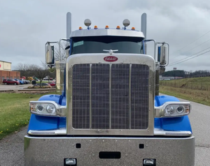 MEJOR DESCUENTO ASEQUIBLE 2025 2024 2023 Camión Semi-Dormitorio PETERBILT 589 Camión Dormitorio Económico 589 - Product Image 1