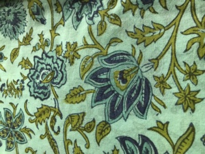 ผ้าฝ้ายพิมพ์ลายด้วยมือ สีเขียวมิ้นท์ พื้นลายดอกบุตะ |   งานพิมพ์ลายแบบดั้งเดิมของอินเดียสไตล์กัลัมคารี - Product Image 4