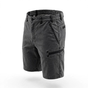 Pantalones Cortos Cargo de Mezclilla para Hombre con Logotipo Personalizado, Tallas Grandes, Cintura Media, Cierre de Botones, Color Sólido, Estilo Workwear, Largo Bermuda - Product Image 3