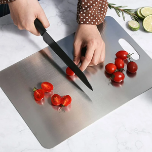 Planche à découper en acier inoxydable à finition miroir, best-seller, pour couper les légumes, la viande, les fruits, etc., meilleur article de cuisine. - Product Image 1