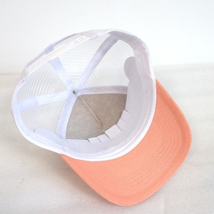 Gorras Deportivas para Niños al por Mayor, Gorras de Tela de Algodón Lisas con 5 Paneles y Visera Curva, Gorras Trucker Deportivas - Product Image 3