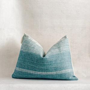 ปลอกหมอนอิงลายทางทำมือจากขนสัตว์ – ปลอกหมอนอิงตกแต่งสไตล์โบโฮทำมือสำหรับตกแต่งโซฟาและบ้าน - Product Image 5