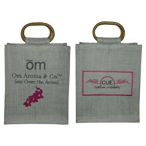 กระเป๋าโท้ทปักชื่อบริษัทที่มีด้ามจับไม้ทรงรีสำหรับสร้างแบรนด์และโปรโมชั่น - Product Image 1