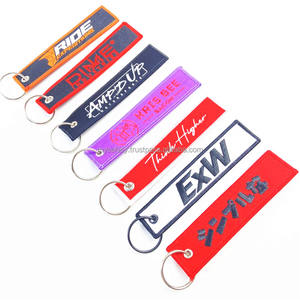 2 porte-clés en tissu tissé personnalisé brodé, style fille d'anime, étiquette de vol, marque, vente en gros, cadeau promotionnel, porte-clés - Product Image 5