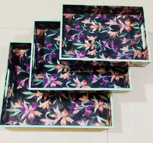 Plateau de service en bois imprimé émaillé de qualité supérieure pour servir de la nourriture Dernier plateau en bois de mangue pour la maison, le bureau et la cuisine - Product Image 1