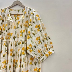 Vestido Casual Midi para Mujer, Tejido 100% Algodón, Estampado Floral, Cuello en V, Corte Holgado, Mangas Abullonadas, Cintura Imperio, Estilo Babydoll - Product Image 1