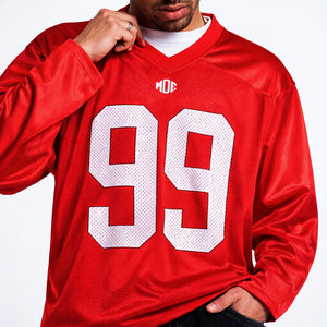 Jersey de Fútbol Americano Estilo Varsity de Manga Larga para Hombre, Color Rojo, a la Moda 2026, de Malla, Poliéster, Ropa Urbana, Logotipo Personalizado, Proveedor OEM al por Mayor - Product Image 1