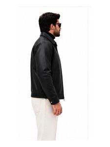 Chaqueta de Cuero de Alta Calidad que Combina un Diseño Atemporal, Artesanía Premium y Comodidad Diaria - Product Image 6