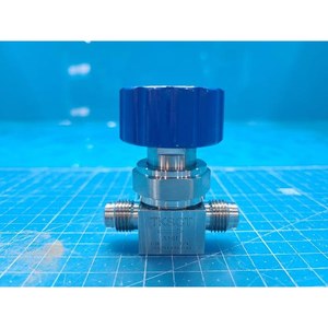 TKSCT 316L 10K 1/4 S432910060146 Metal C-<b>Seal</b> Gasket Used As Is Legacy Semiconductor Equipment Parts - Product Image 6