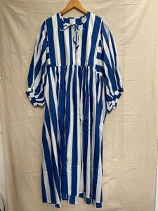 Accesorios de Ropa de la Mejor Calidad, Vestido Largo Informal de Algodón para Mujer, Atuendo Elegante y Suave para el Día a Día, Disponible para la Venta - Product Image 6