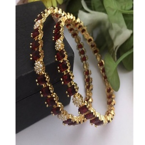 Fashionable Gold Plated Amethyst And Stone Look <b>Bangle</b> Bracelets <b>Set</b> For Women Classic Style Party Jewelry - Product Image 2