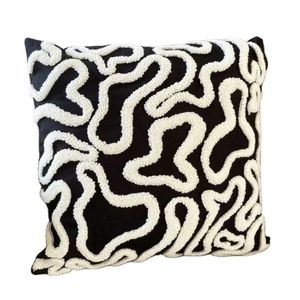 Best Selling Products Modern Tufted Geometric Throw <b>Pillow</b> Square <b>Black</b> and White Decorative Cushion For Sale - Product Image 1