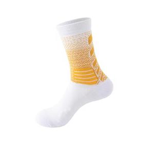 Chaussettes de sport pour hommes, motif uni, tricotées, respirantes, en Spandex/Nylon/Coton, été, noir, jaune, revers imprimé sérigraphié - Product Image 4
