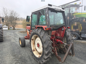 Tracteur agricole 1980 International Harvester 684 - Product Image 6