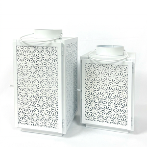 Portavelas de Metal Blanco Estilo Marroquí al por Mayor para Decoración del Hogar y Eventos - Product Image 6