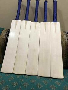 Bâtons de cricket simples, de qualité supérieure, en saule de qualité supérieure, bâtons de cricket personnalisés, bâtons de cricket en saule anglais sur mesure - Product Image 3